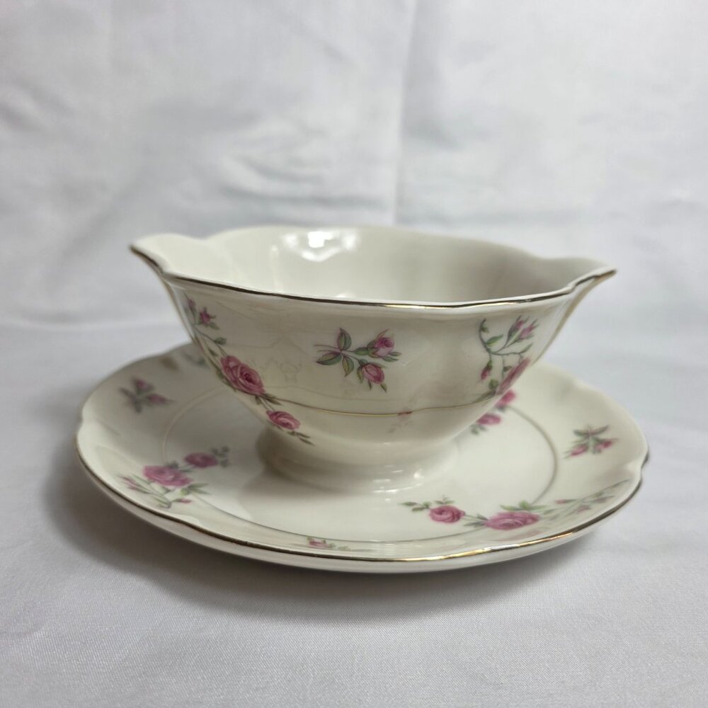 Theodore Haviland Delaware (New York) Gravy Boat Ivory with Pink Roses